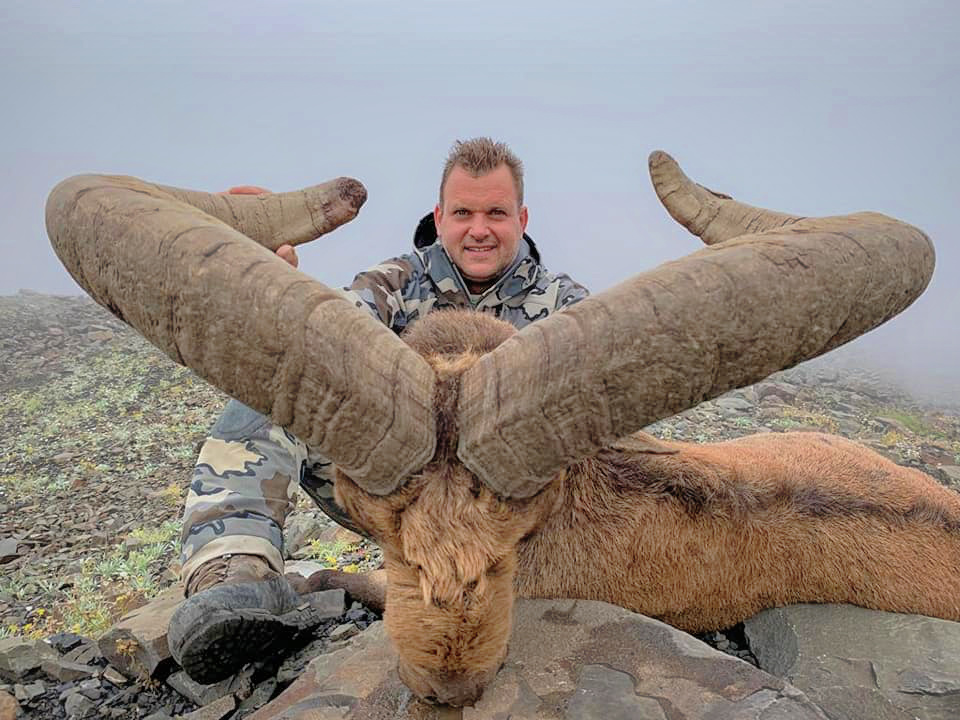 Dagestan Tur Hunting In Azerbaijan